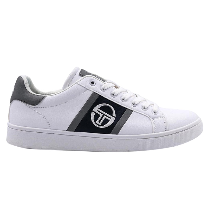 Batai Sergio Tacchini
